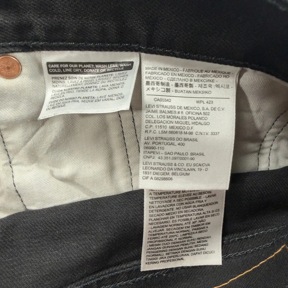 Levi's 501 Original Fit Jeans Mens 44x32 Black Straight Leg Button Fly Denim
